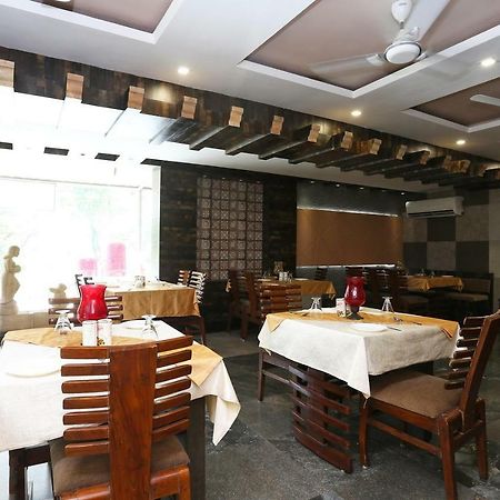 Oyo 29724 Hotel Kokila Resort จาบัลปูร์ ภายนอก รูปภาพ