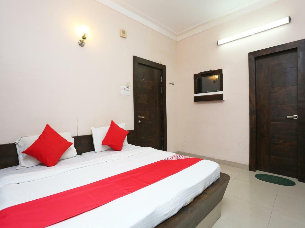Oyo 29724 Hotel Kokila Resort จาบัลปูร์ ภายนอก รูปภาพ