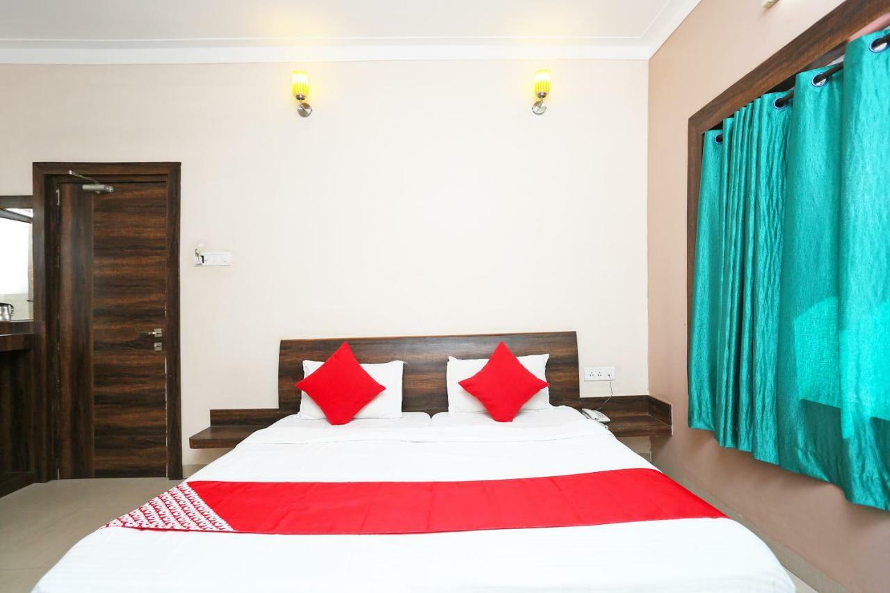 Oyo 29724 Hotel Kokila Resort จาบัลปูร์ ภายนอก รูปภาพ